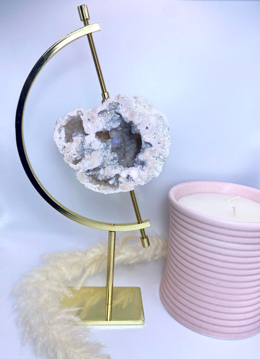 Aura Geode On Stand