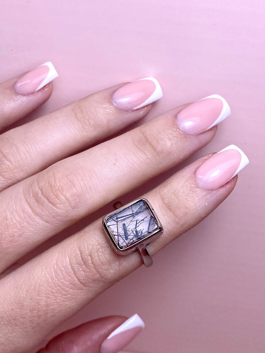 Black Tourmalinated Quarts (A)