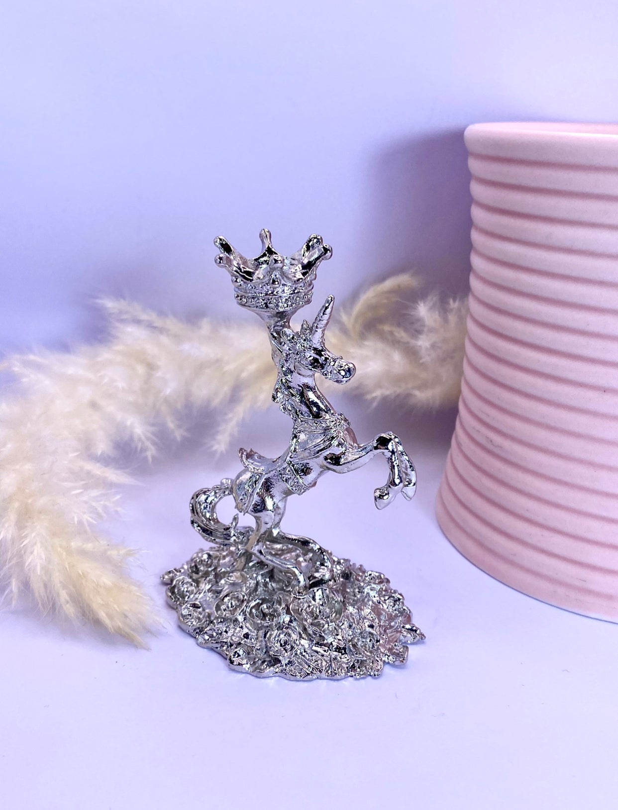 Unicorn Sphere Stand