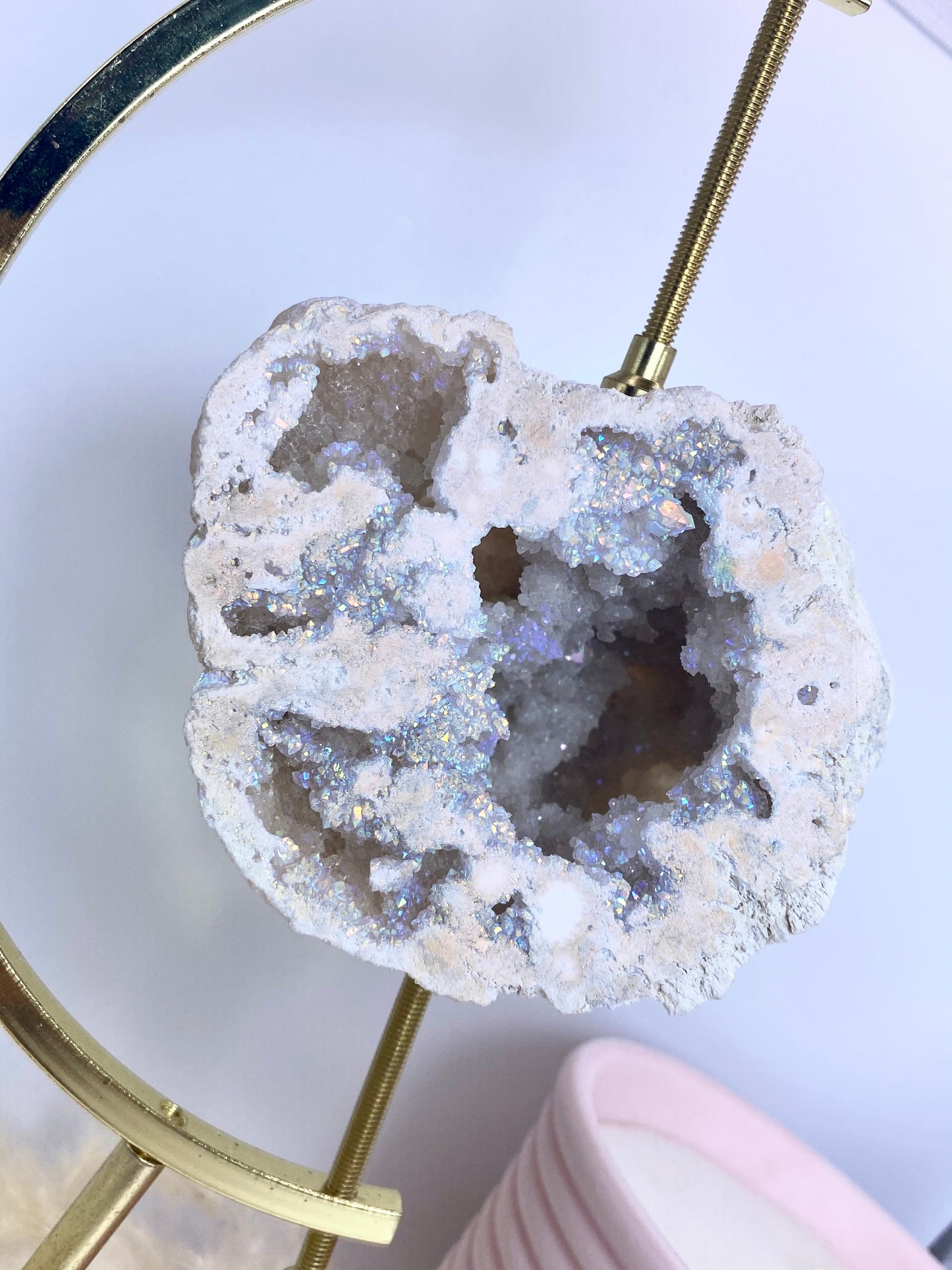 Aura Geode On Stand
