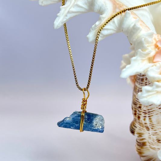 KYANITE