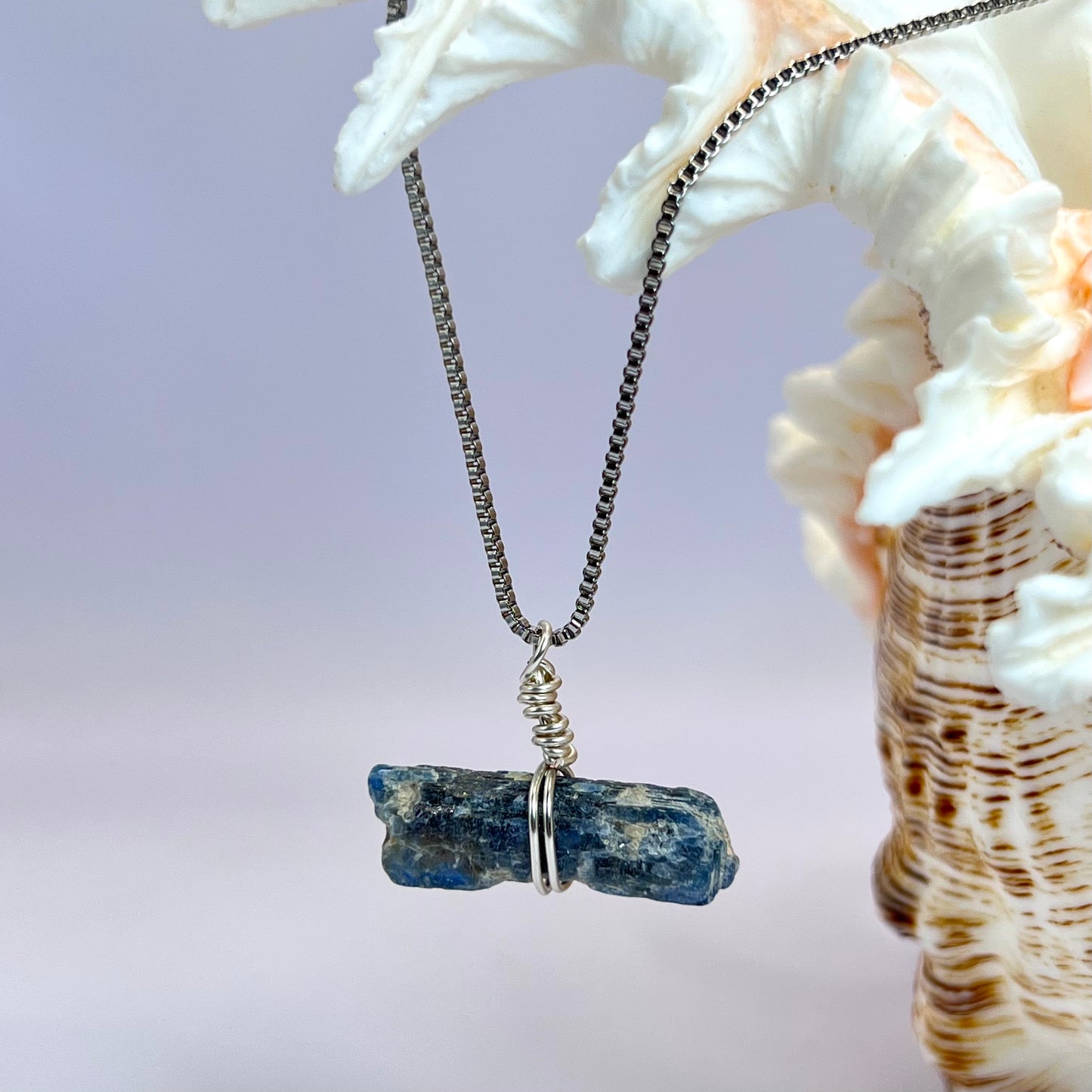 KYANITE